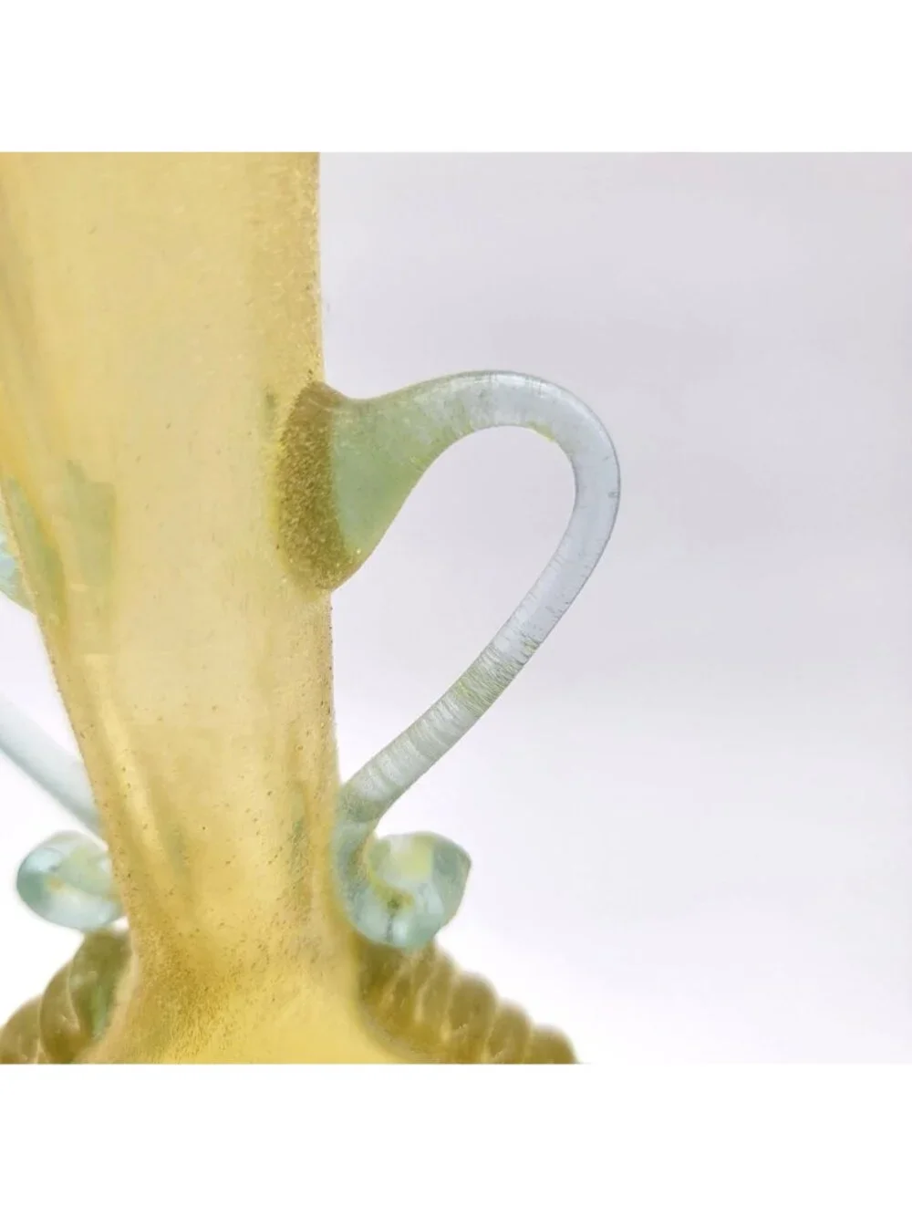 Vintage Venetian Scavo Art Glass Amphora Vase